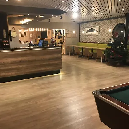 Euro Airport Orly Rungis Fresnes (Val-de-Marne)